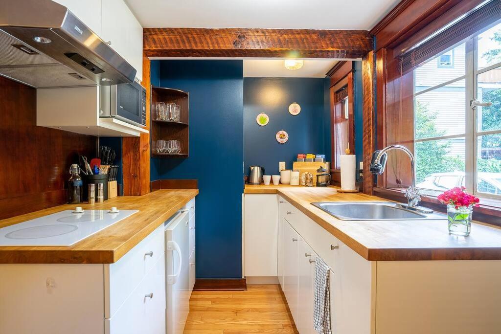Charming 1Bd Suite In Capitol Hill - Foxglove Inn Сиэтл Экстерьер фото